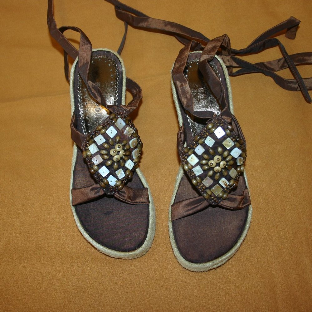 BAMBOO Brown Ribbon Espadrille Wedge Sandal Size 6.5 R-174